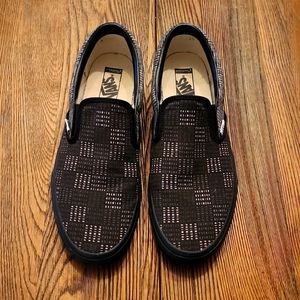 Premier of Grand Rapids Van's Size 12 New